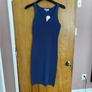 Elegant Women's Blue Midi Dress